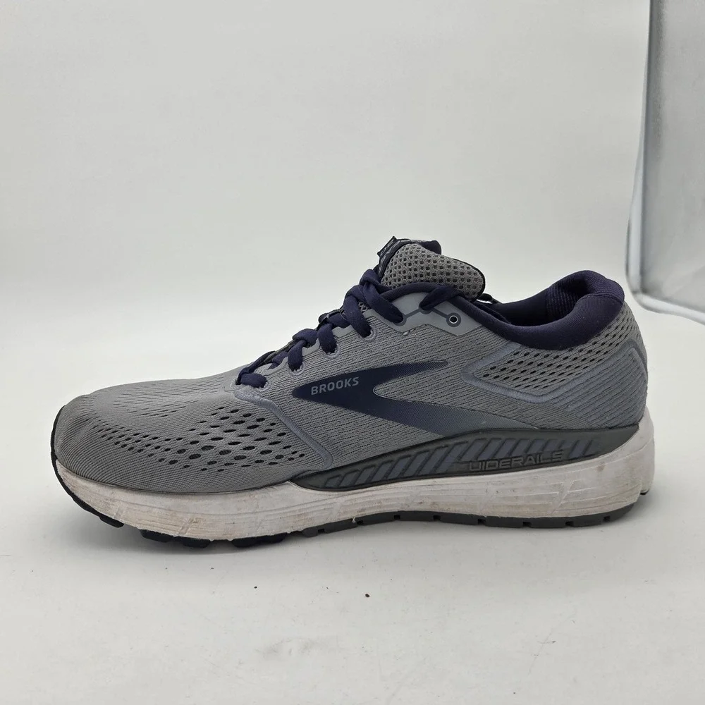 BROOKS Beast 20 Mens Running Shoes Mesh Sz 10 2E (Wide) Gray/White/Navy
